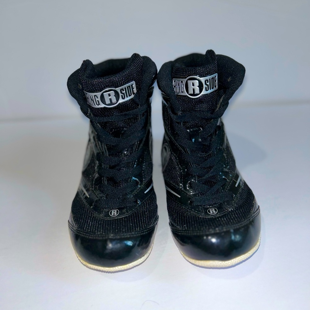 Ringside Boxing Shoes Youth size 4